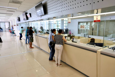 Anuncian incentivos en impuestos vehiculares