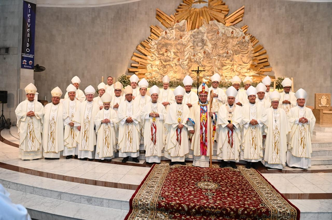 Toman posesión las nuevas manos que guiarán la fe católica en Nuevo Laredo