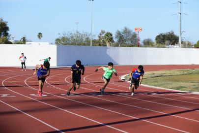Destaca talento juvenil en Selectivo Municipal de Atletismo 2026