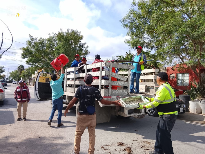 Logra colaboración vecinal exitosa jornada de descacharrización en Rincón de las Flores