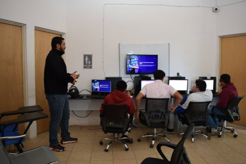 Forman ITACE y DEMA adolescentes como creadores de contenido digital