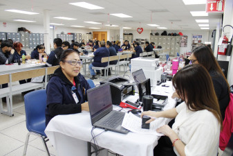 Acerca Gobierno de Nuevo Laredo servicios municipales a trabajadores de Robertshaw con “Brigada en tu Empresa”