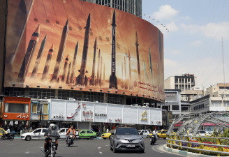 México evacúa a 887 connacionales desde Medio Oriente