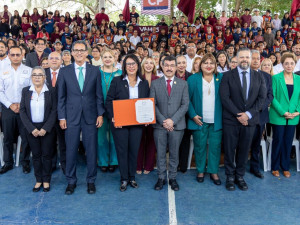 Dra. Laura Jiménez Ferretiz rinde protesta como directora de la FCAT-UAT