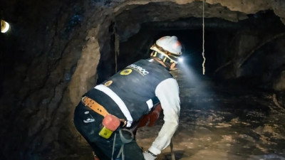 Continúan labores de rescate en la mina Santa Fe, Sinaloa; Siguen atrapados tres mineros