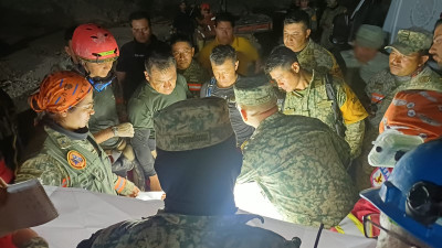 Continúan labores de rescate en la mina Santa Fe, Sinaloa
