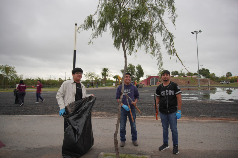 Gobierno Municipal impulsa reforestación de espacios públicos