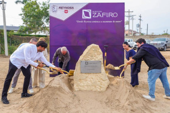 Colocó Carlos Peña Ortiz primera piedra del centro comercial Distrito Zafiro en Reynosa