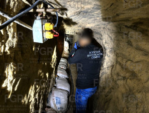 FGR asegura túnel clandestino conectado a ducto de Pemex en Santa Catarina, Nuevo León