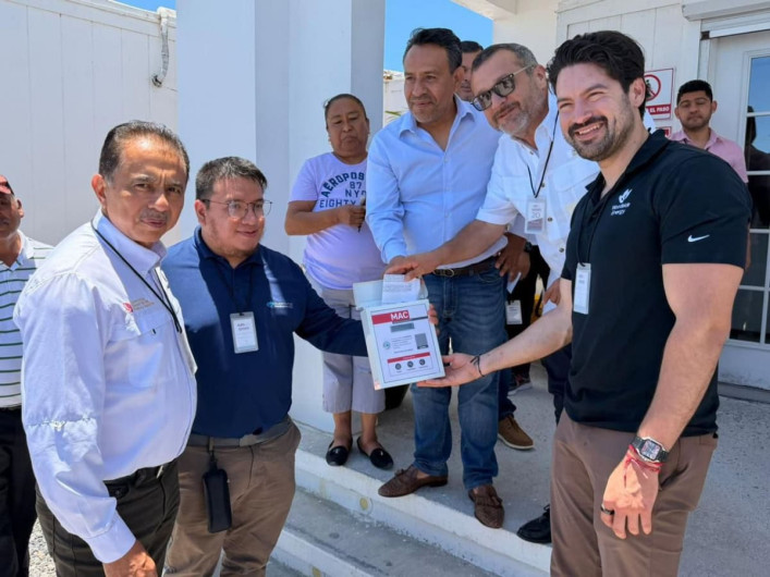 Sector pesquero y autoridades dialogan sobre proyecto energético en el golfo