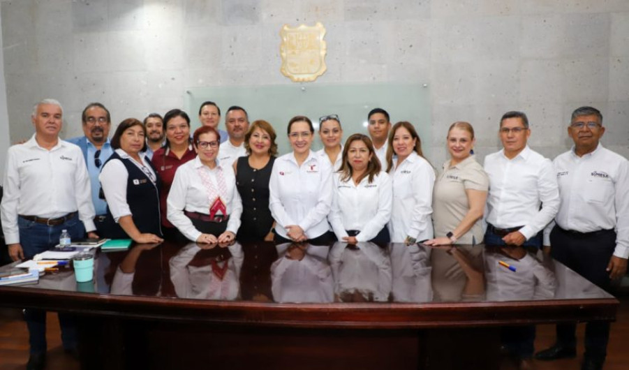 Impulsa Secretaría de Salud acuerdos para fortalecer atención médica y bienestar laboral