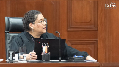 Lenia Batres asegura que no se necesita carrera judicial para llegar a la Corte