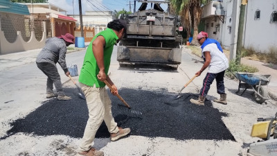 Avanza campaña intensiva de bacheo del Gobierno de Carlos Peña Ortiz en Reynosa
