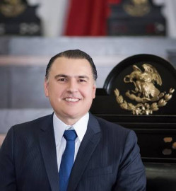 Propone Gerardo Peña castración química y “muerte civil” para violadores de menores