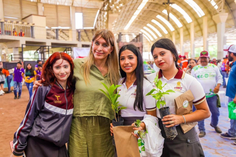 Impulsa senadora Maki Ortiz economía circular y reciclaje en el EcoFest 2026