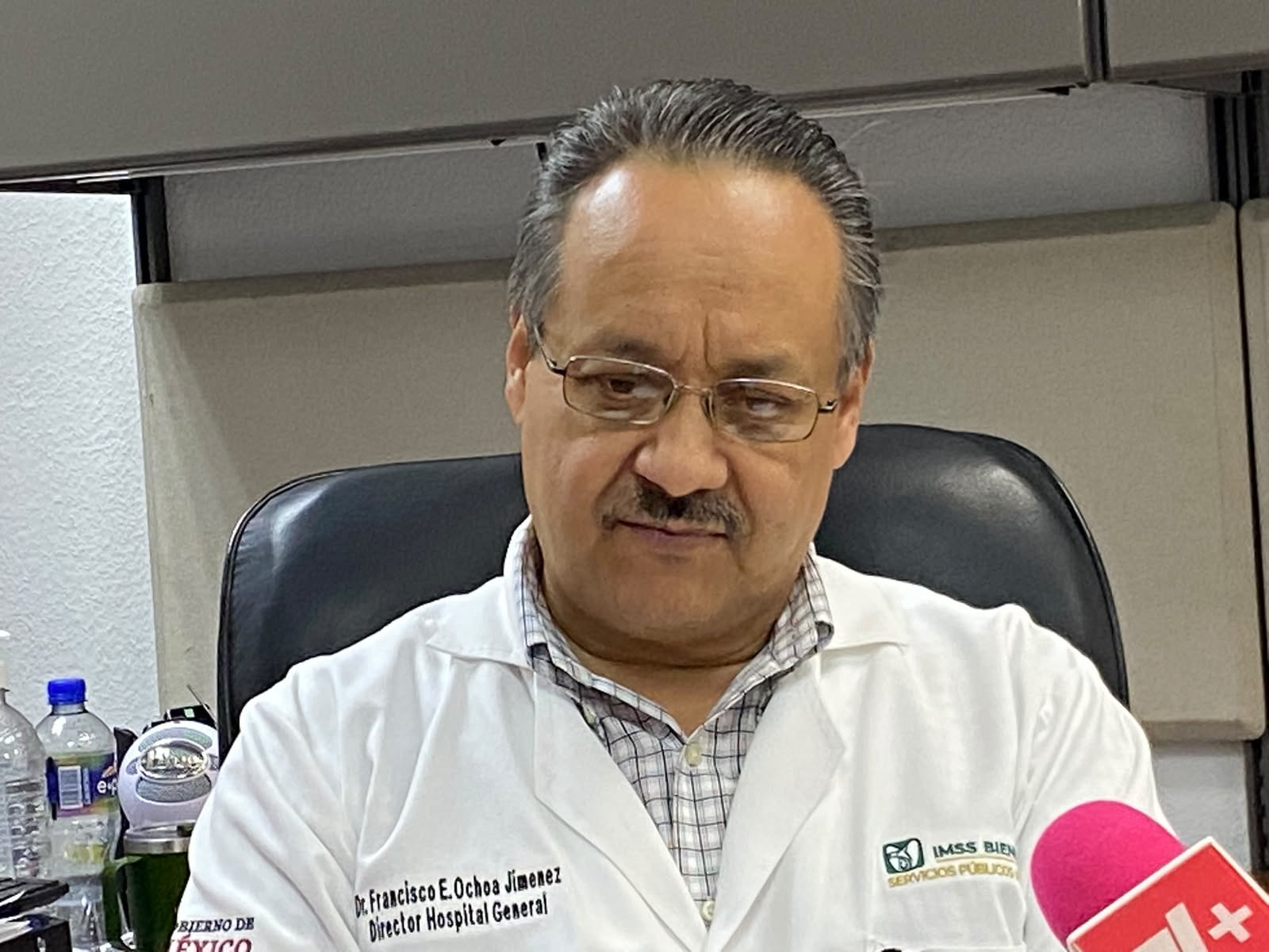 Vacunan contra el sarampión; Unidades 76 y 78 superan metas del IMSS