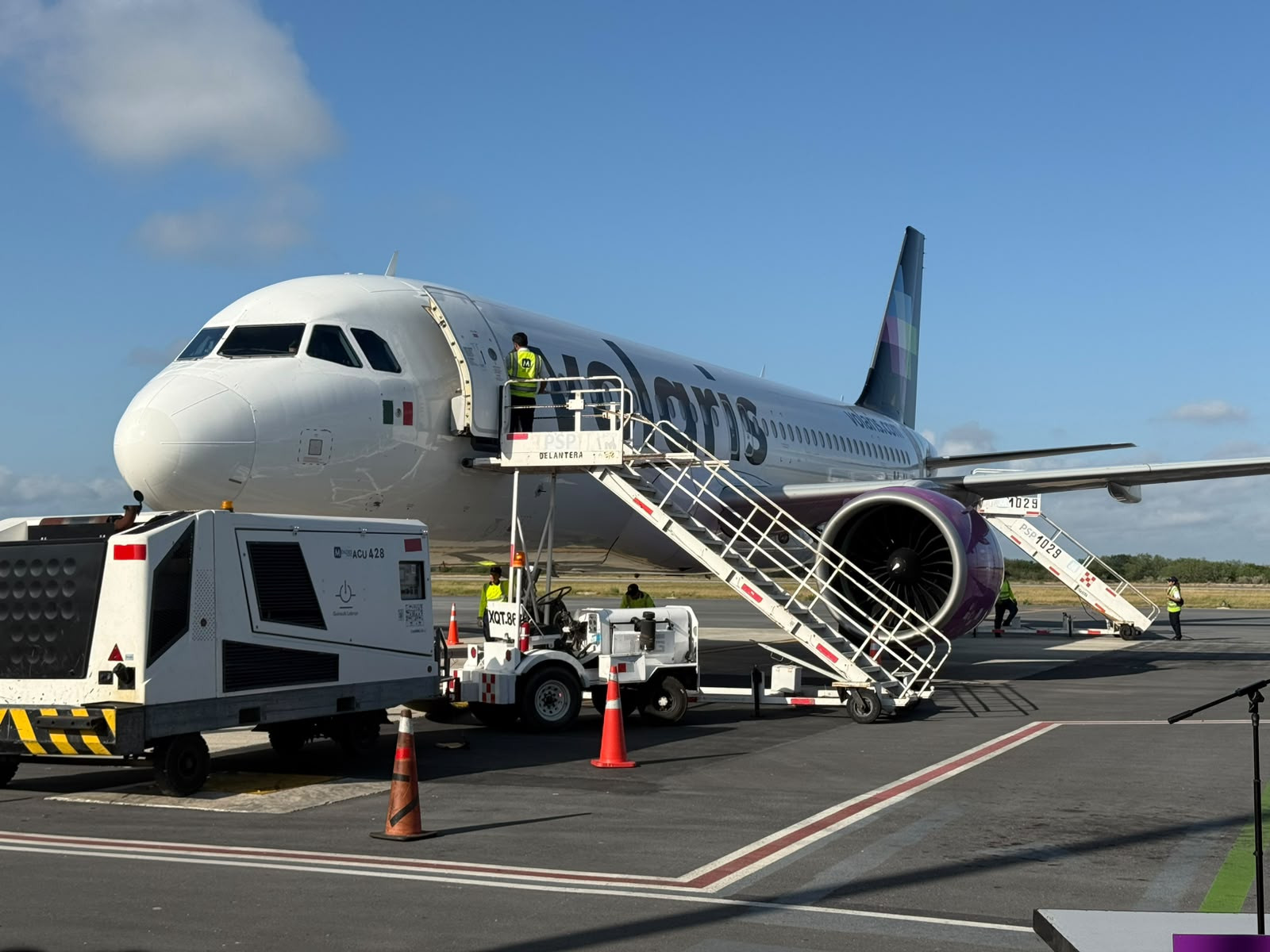 Inauguran vuelo diario de Volaris Reynosa-Guadalajara