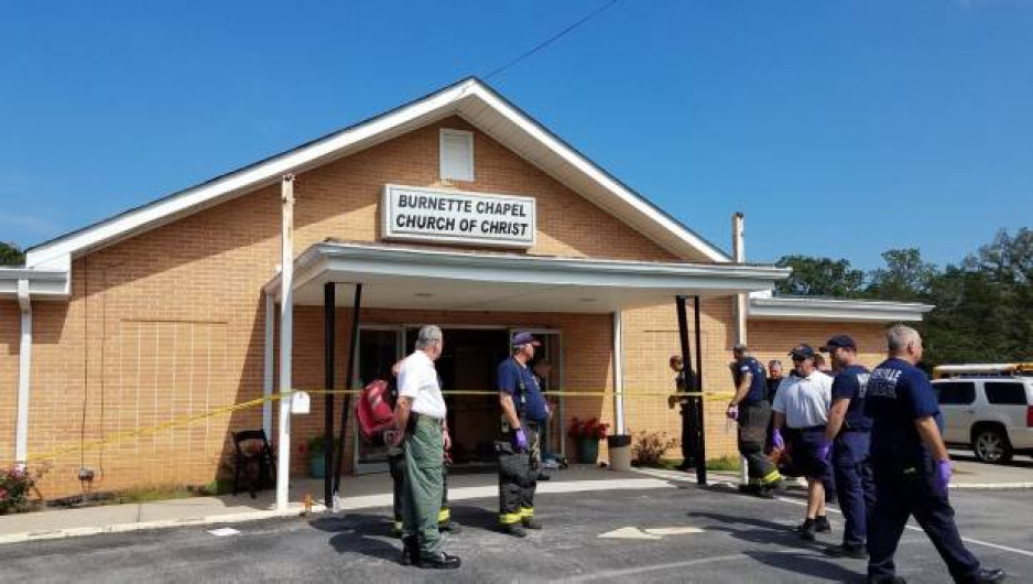 Tiroteo en iglesia de Tennessee deja un muerto y siete heridos 