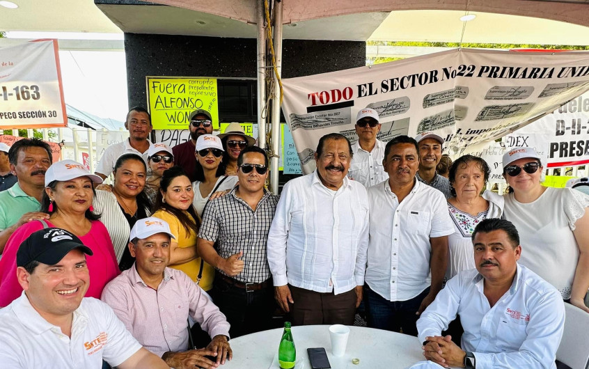 La lucha sigue adelante, maestros mantienen paro