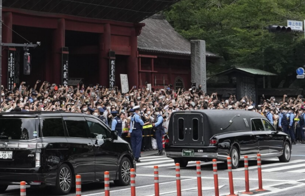 Japón realiza funerales a ex primer ministro Shinzo Abe