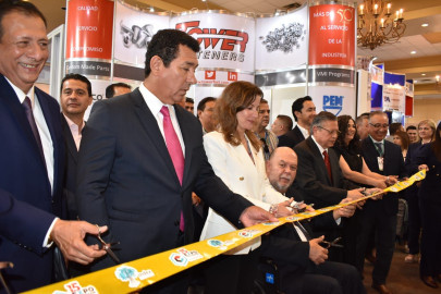 Impulsa Secretaría de Desarrollo Económico vinculación empresarial en Expo Proveedor Industrial Matamoros 2023