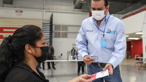 Entrega de tarjetas de becas sí cumple medidas anti Covid: Enrique Rivas
