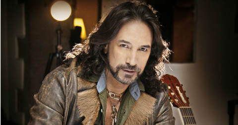 Marco Antonio Solís "El Buki" abarrota el State Farm