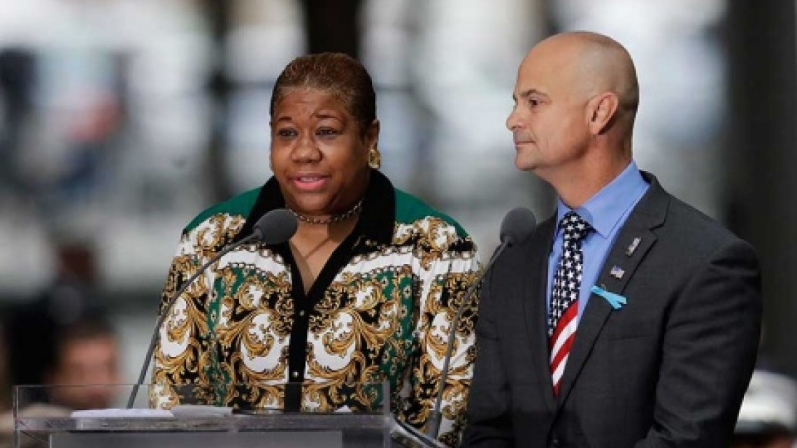 Rinden tributo a víctimas del 11-S en Nueva York