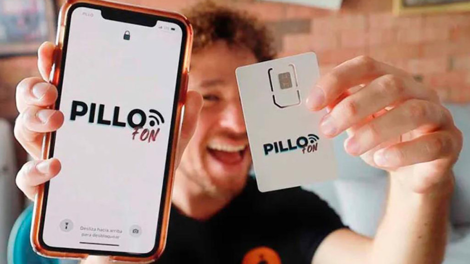 ¿Pillofon? Lanza Luisito su compañía telefónica