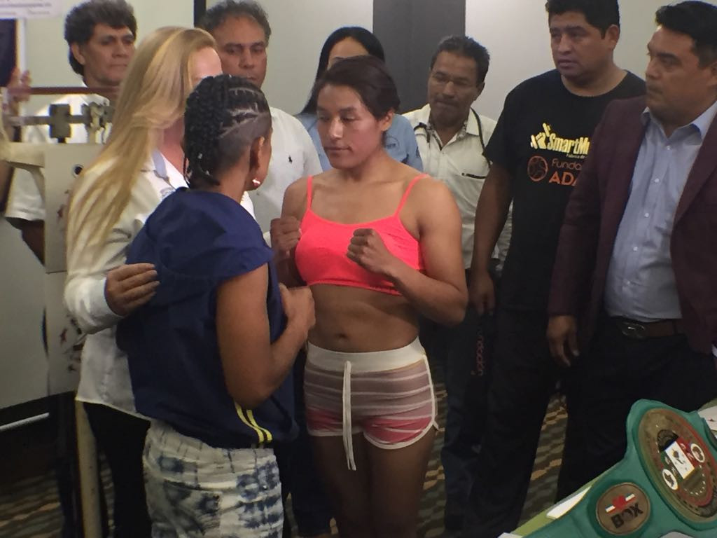 Encuentro de box busca fomentar el deporte a los ciudadanos 