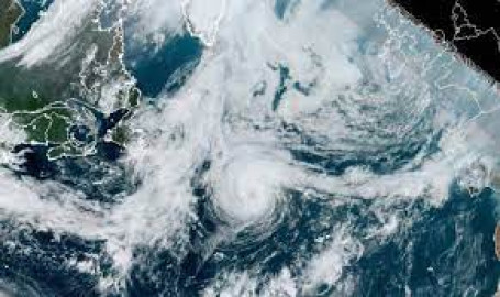 Huracán "Earl" alcanza categoría 3 en aguas del Atlántico Norte