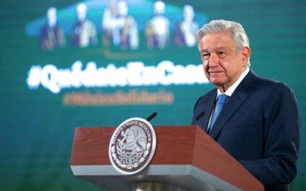 AMLO pide a representante de la SCJN que investigue el juez que frenó la reforma eléctrica