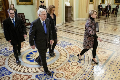 Continúa el ‘impeachment’ a Trump en su cuarto día