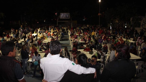 Agradecen asistencia "Gira Navideña"