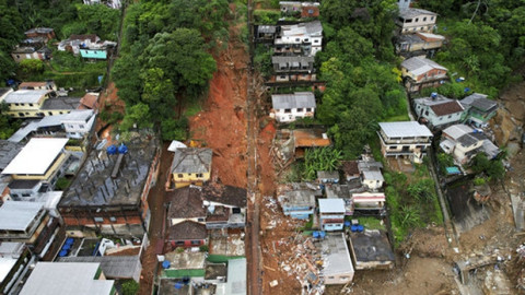 Registran 152 muertos tras inundaciones en Brasil
