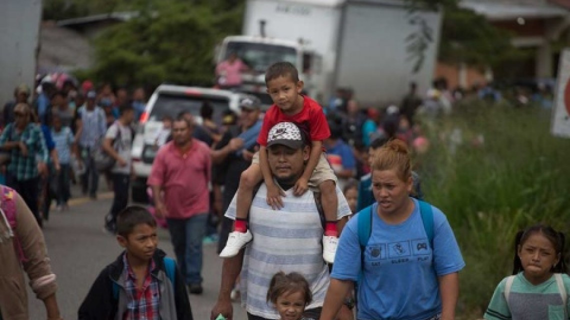 Trump amenaza a Honduras por nueva caravana de migrantes