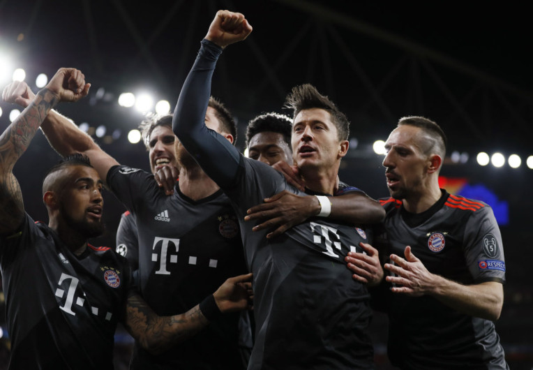Aplasta Bayern 10-2 al Arsena, avanza a 4tos de la Champions