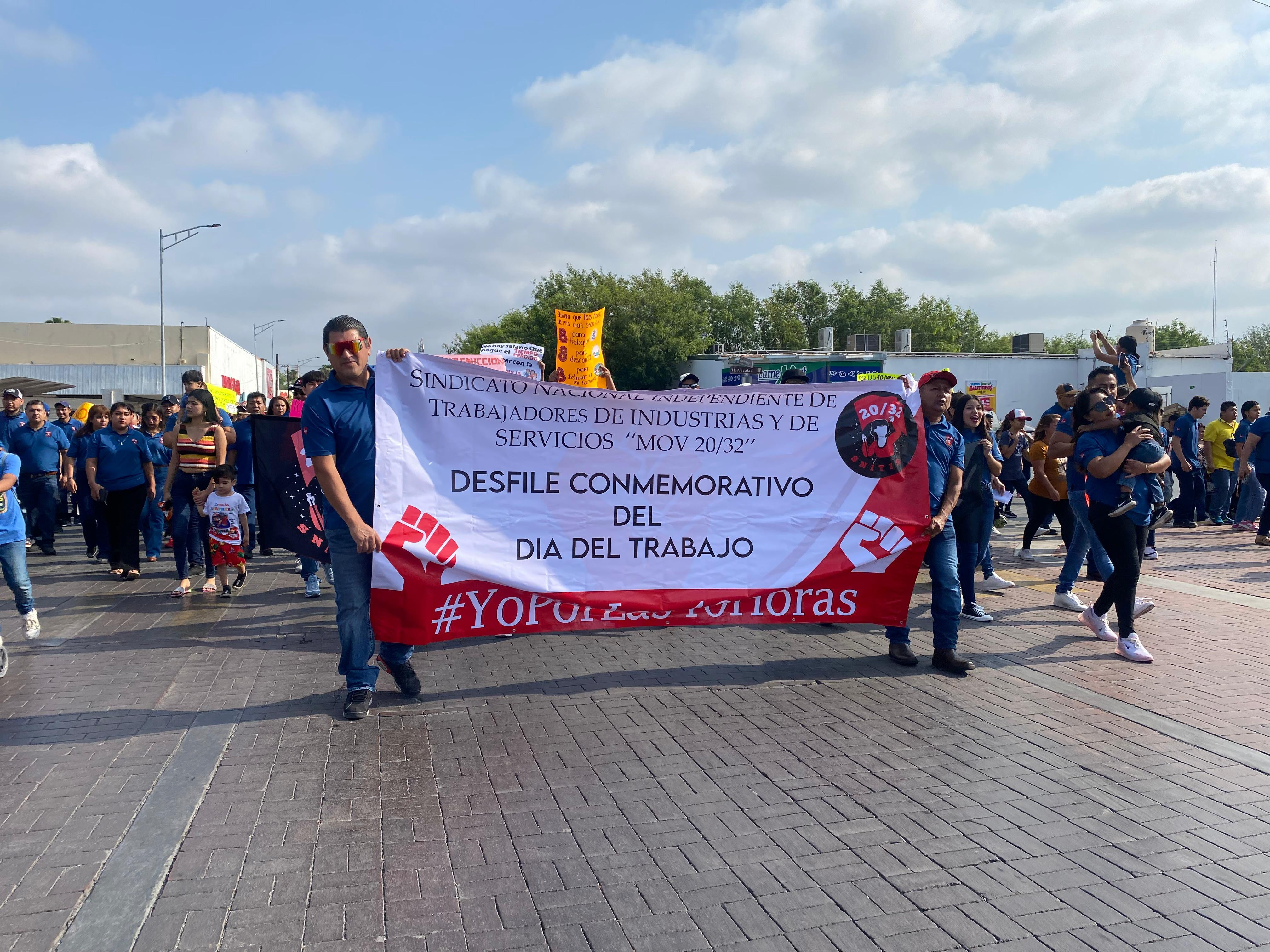 Marchan por mejores condiciones laborales 