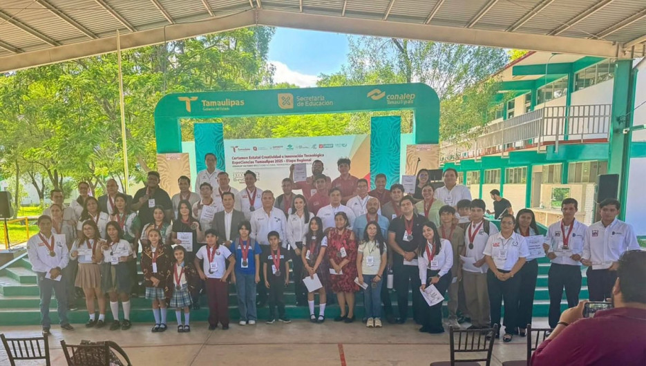 Capacita Centro Estatal de Tecnología Educativa proyectos científicos educativos ganadores