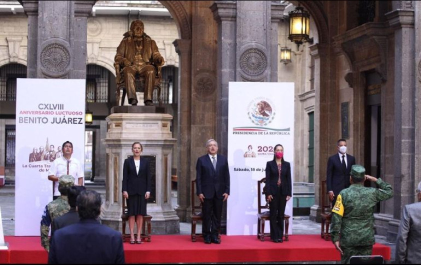 Encabeza AMLO ceremonia por aniversario luctuoso de Benito Juárez