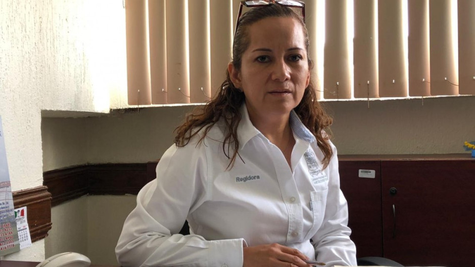 Inicia la colocación de tapas de alcantarilla en colonias