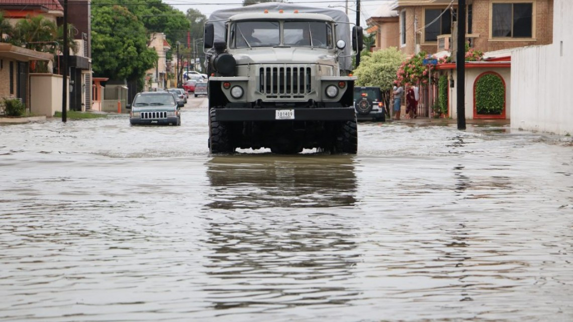 Supervisan colonias afectadas por lluvias