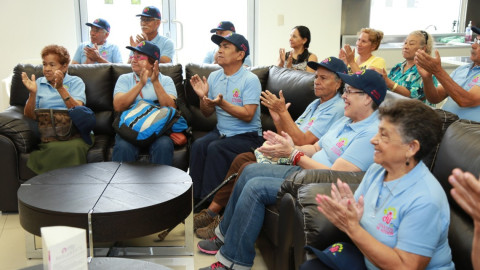 DIF entrega estímulos a vigilantes ecológicos 