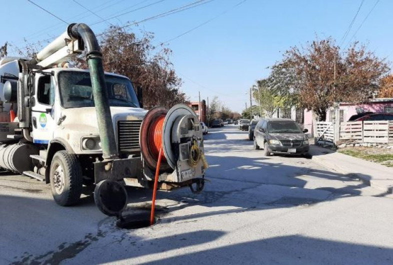 Sigue siendo grasa y basura factores para el deterioro de tuberías de agua y drenaje