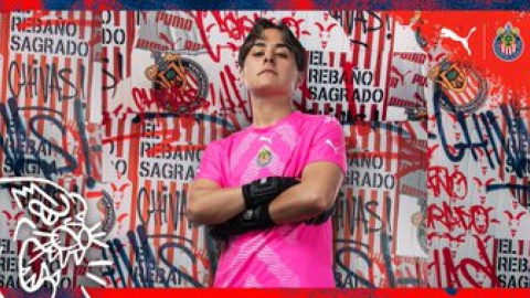 Chivas presenta jersey del equipo femenil