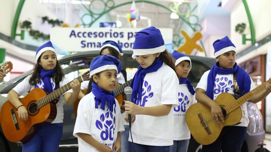 Realizan presentación musical " Abrigando Esperanzas"