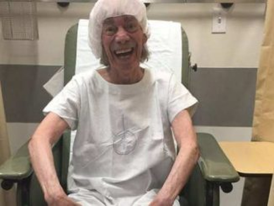 Detectan líquido en un pulmón del “Loco” Valdés