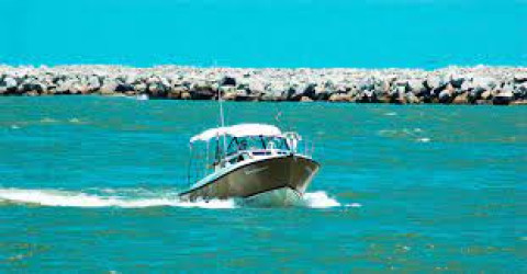 Garantizan seguridad para visitantes a la playa del Puerto de Mezquital