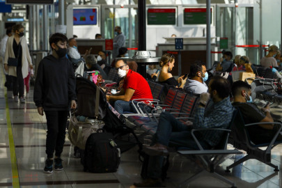 Mexicanos varados en China piden ayuda para regresar al país 