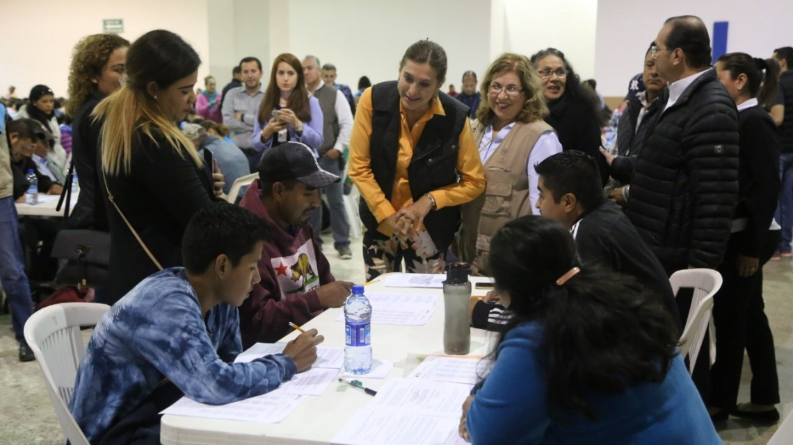"La educación es un Proyecto de Todos y es el camino para la paz": Maki Ortiz